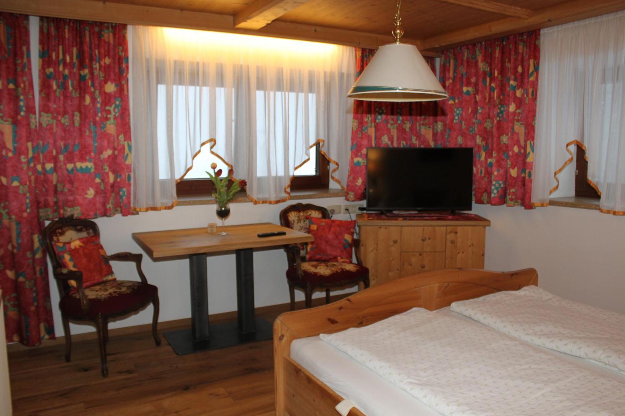 Otto Steiner Appartements Pension Ellmau & Wilder Kaiser Exterior foto